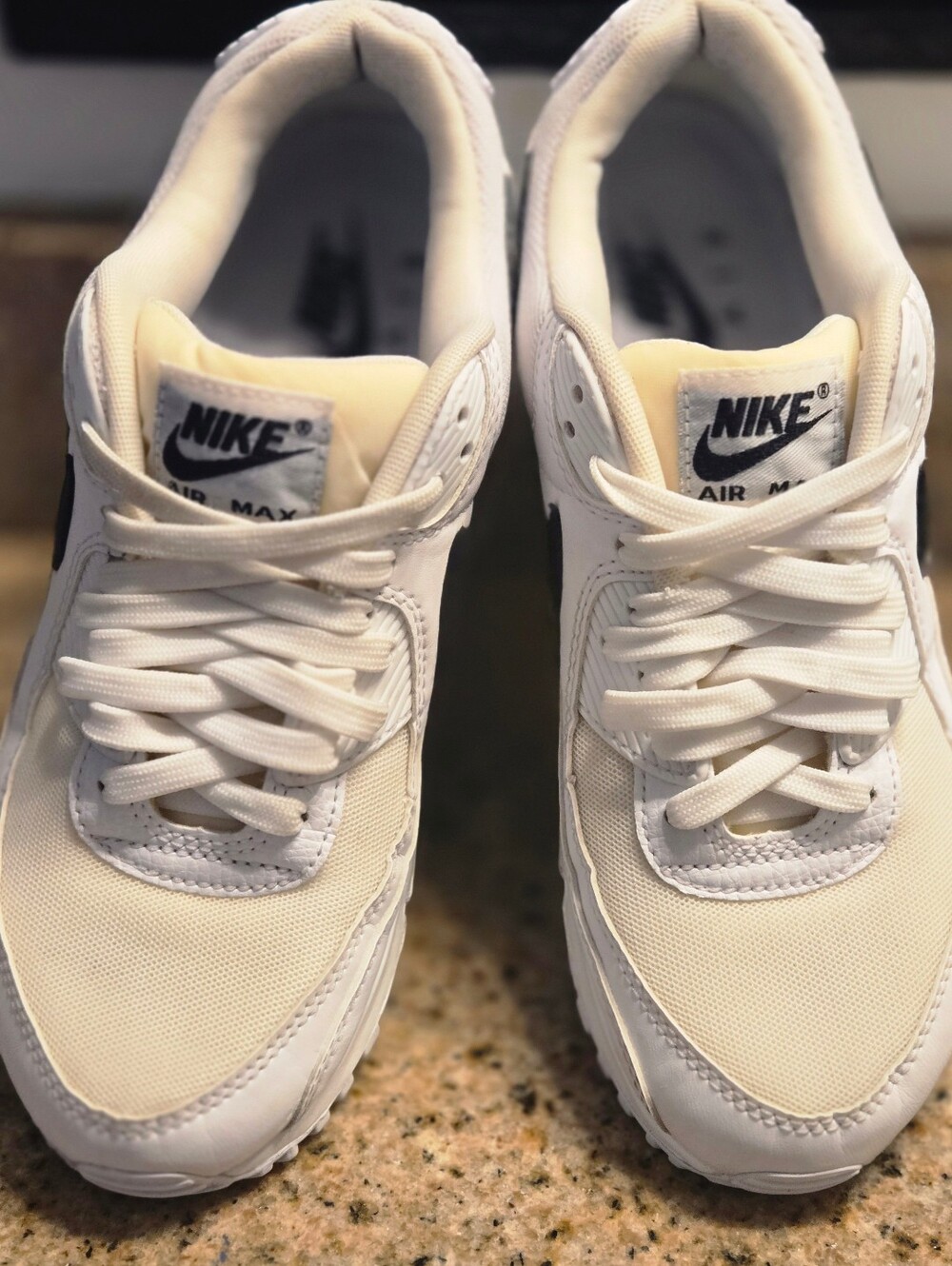 Nike Air Max White  Sneakers with Black Swoosh Womens 9 - Picture 12 of 16